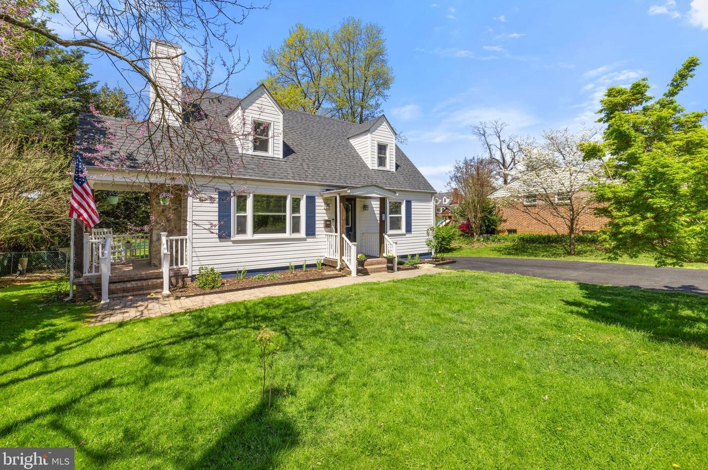 68 Frazier Rd, Warrenton, VA 20186-2703
