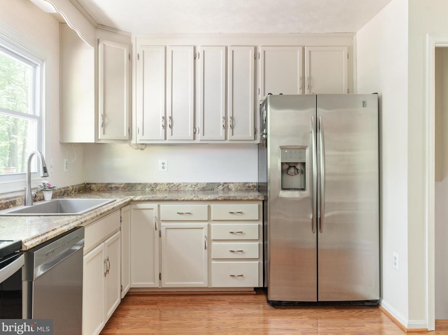 6285 Ghadban Ct, Warrenton VA  20187-7916 exterior