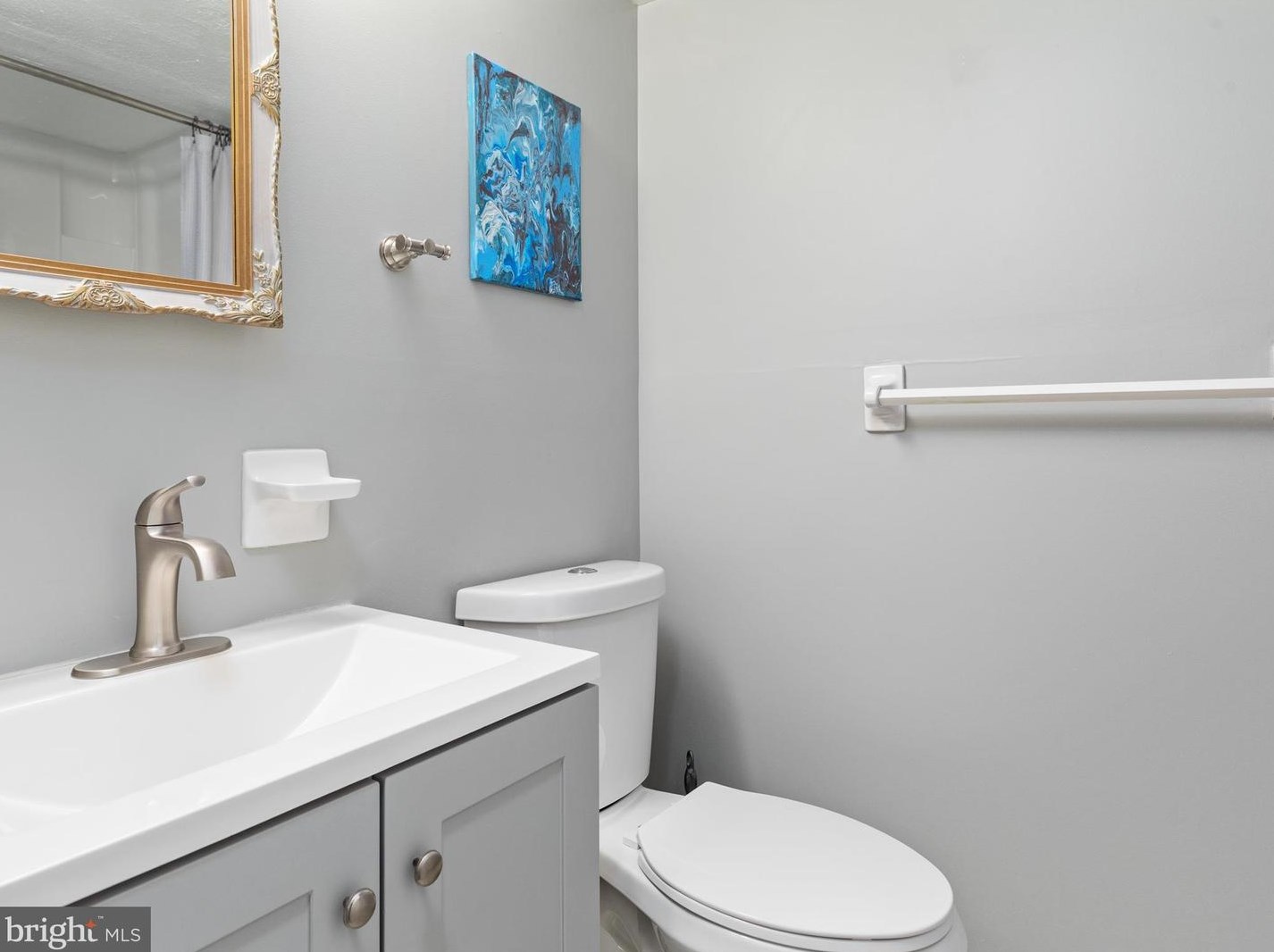 6285 Ghadban Ct, Warrenton VA  20187-7916 exterior