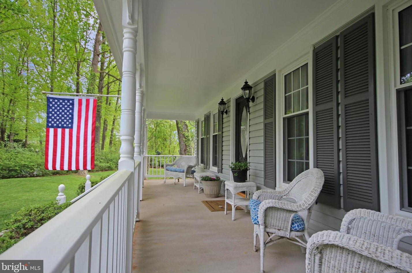 6475 Loudoun Ct, Warrenton, VA 20187-4182