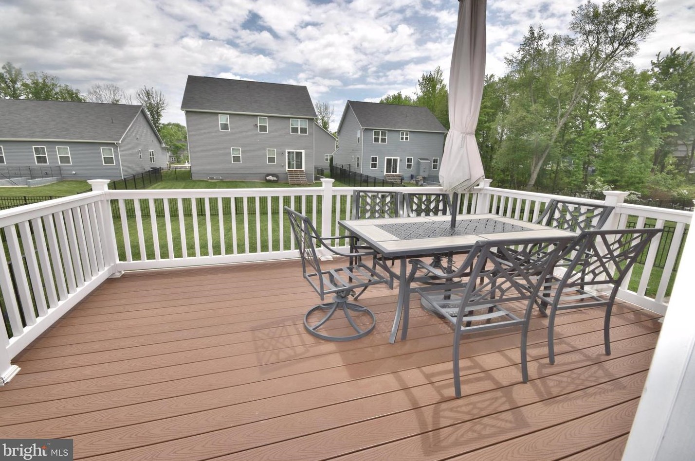 7426 Lake Willow Ct, Warrenton, VA 20187-5834