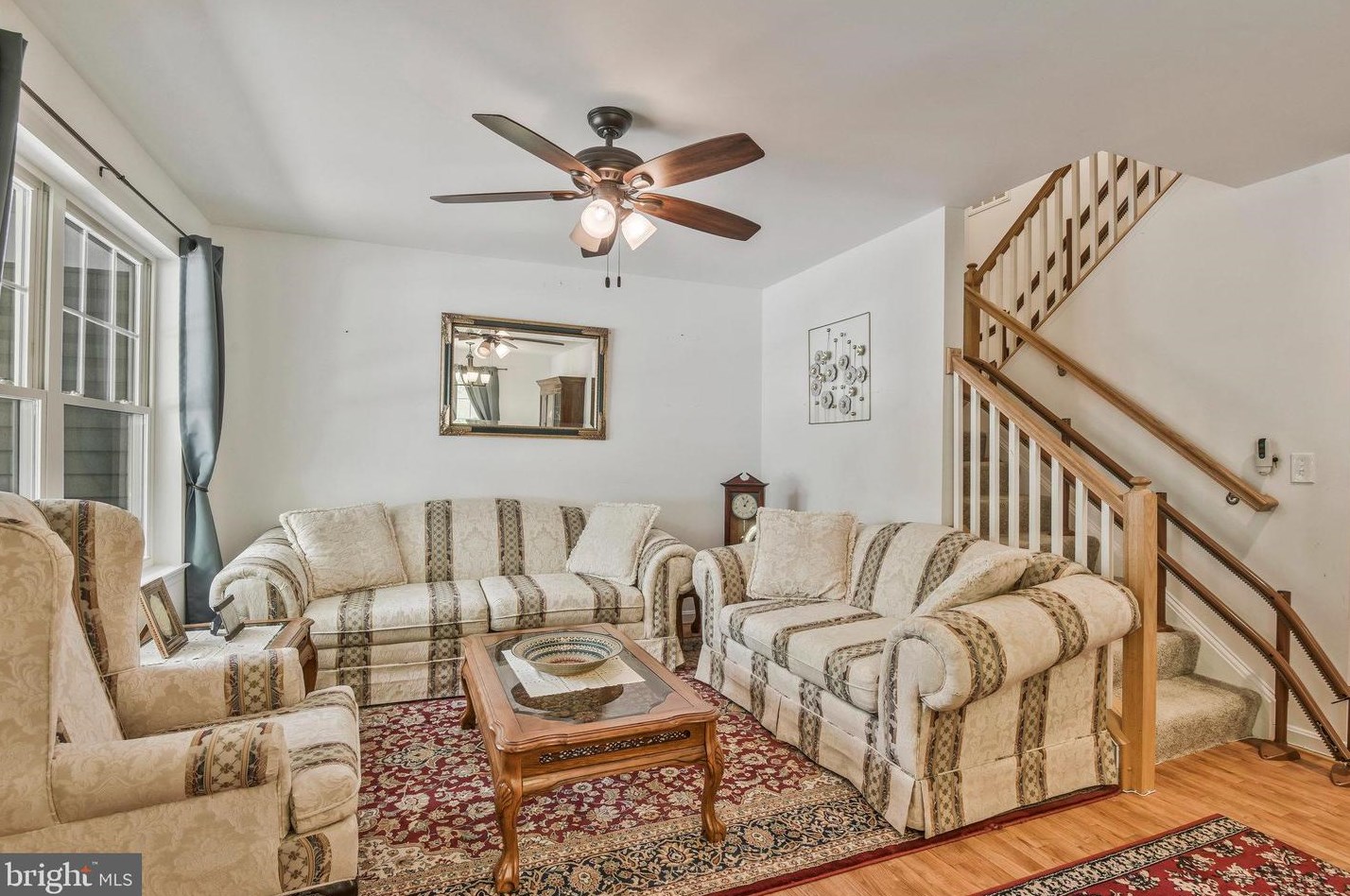 112 Flikeid Ln, Warrenton VA  20186 exterior