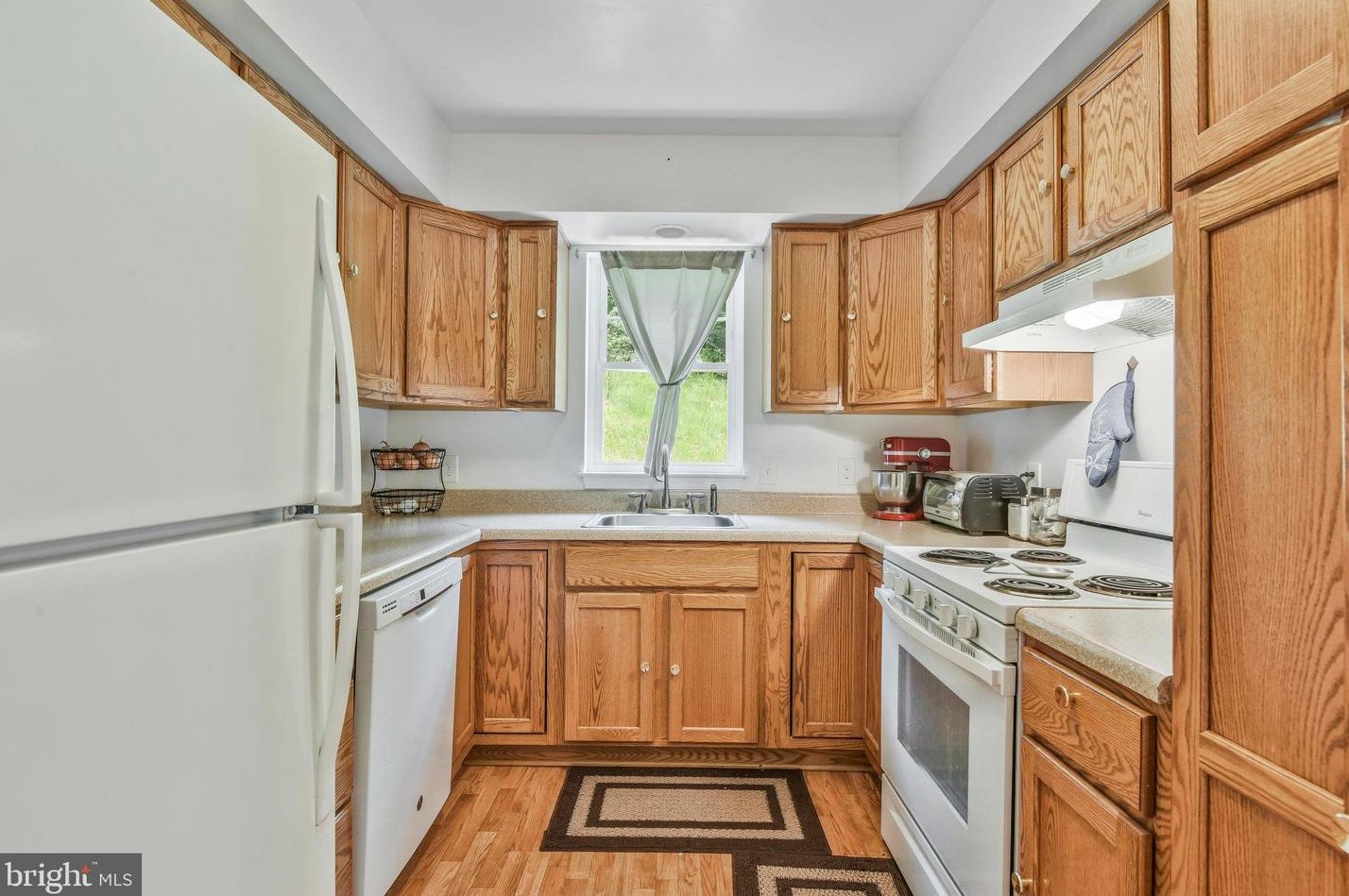 112 Flikeid Ln, Warrenton VA  20186 exterior