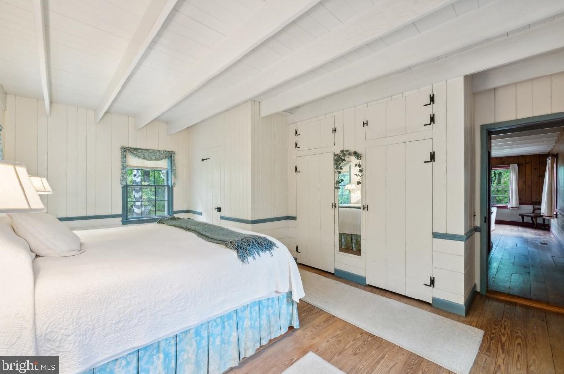 6361 Pilgrims Rst Rd, Warrenton VA  20187-2850 exterior