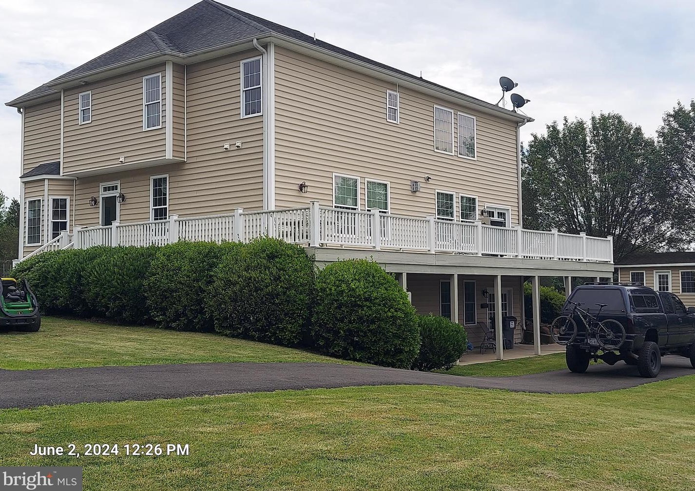 11582 Bristersburg Rd, Catlett VA  20119-2522 exterior
