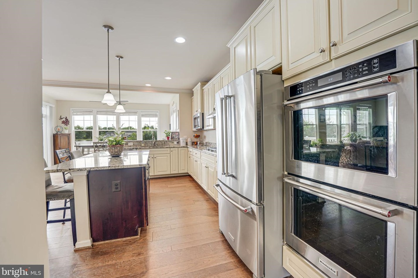7122 Lk Dr, Warrenton VA  20187 exterior