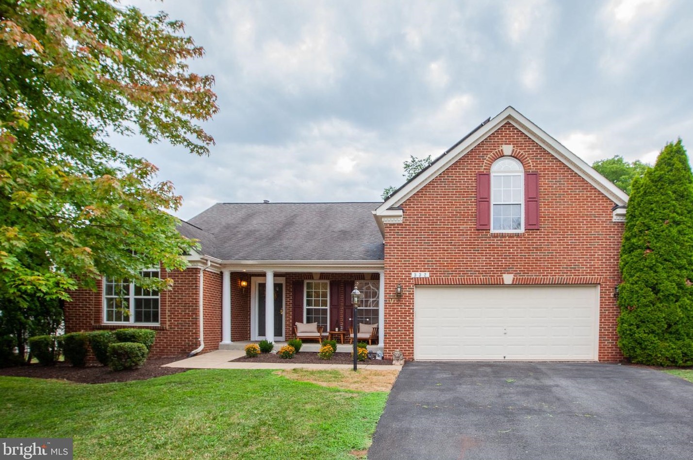 332 Preston Dr, Warrenton, VA 20186