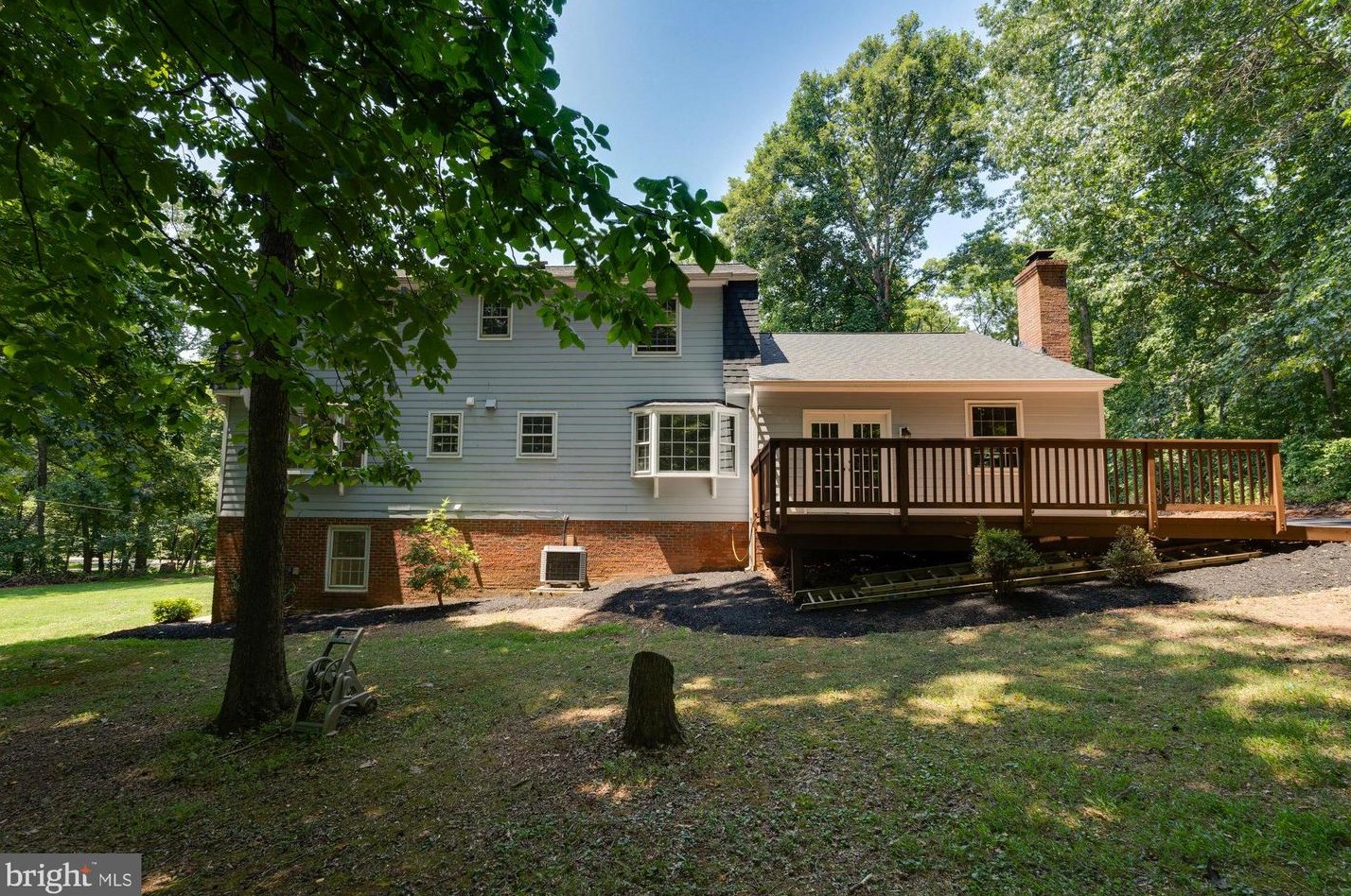 6279 Millwood Dr, Warrenton, VA 20187