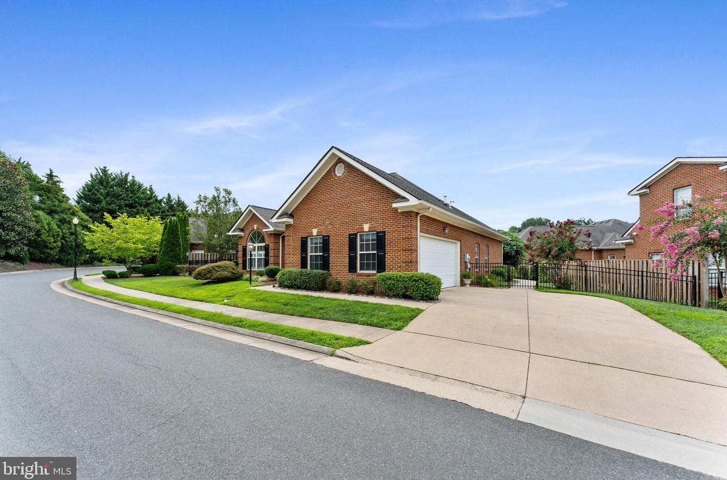 238 Carriage Chase Cir, Warrenton, VA 20186