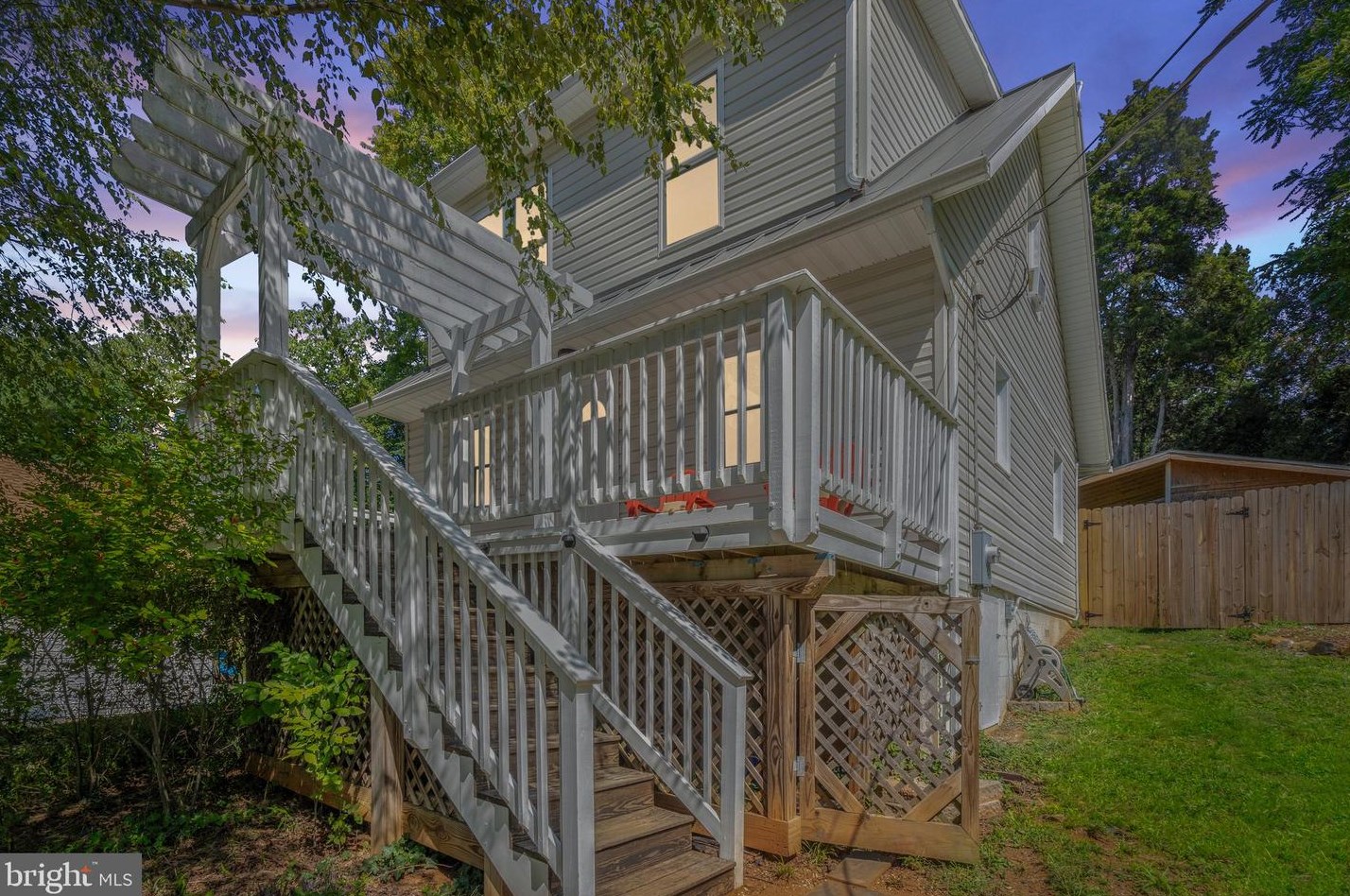 169 Gaines St, Warrenton, VA 20186