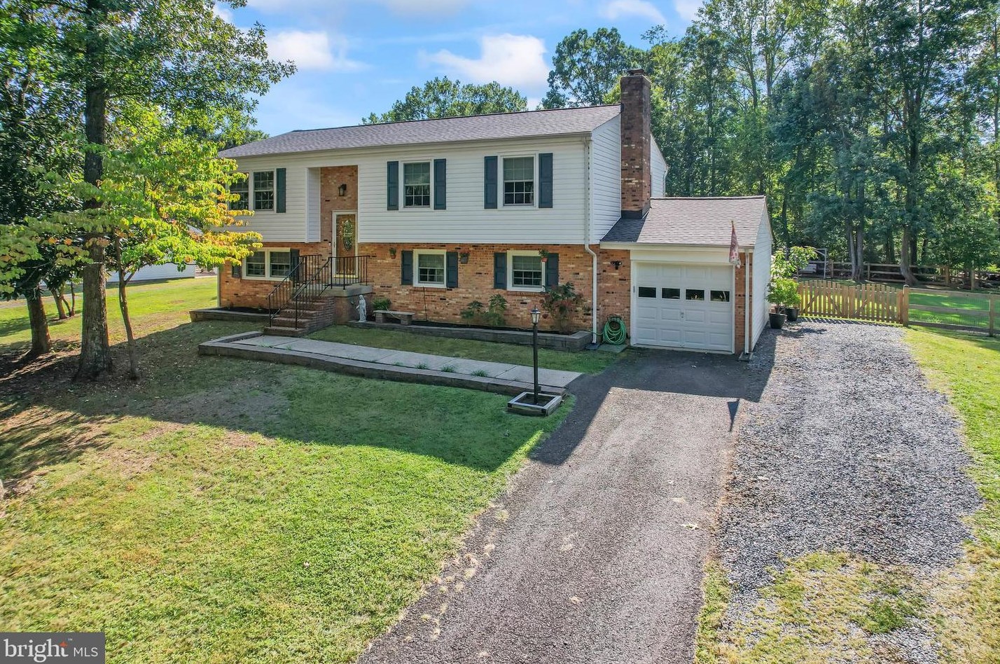6762 Settlers Ridge Rd, Warrenton, VA 20187