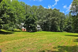 7296 Burke Ln, Warrenton, VA 20186 - Photo 6