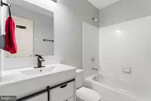 13 Aviary St, Warrenton, VA 20186 - Photo 22