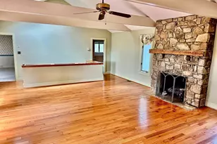 7038 Beaconsfield Ln, Warrenton, VA 20187 - Photo 4