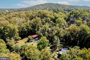 3225 Sage Rd, Markham, VA 22643 - Photo 6