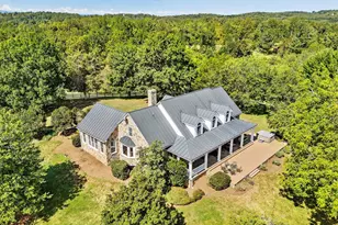 6951 Hilltop Ln, Marshall, VA 20115 - Photo 2