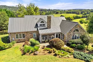 6951 Hilltop Ln, Marshall, VA 20115 - Photo 1