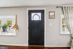 9830 Wineberry Rd, Marshall, VA 20115 - Photo 14