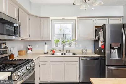 10346 Groves Farm Road, Midland, VA 22728 - Photo 10