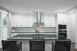 2611 Blue Rdg Ave, Marshall, VA 20115 - Photo 2