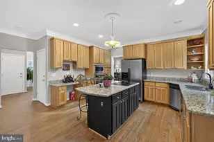 8182 Ashton Wy, Warrenton, VA 20186 - Photo 14