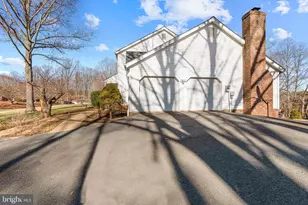 7329 Fleetwood Ct, Warrenton, VA 20187 - Photo 4