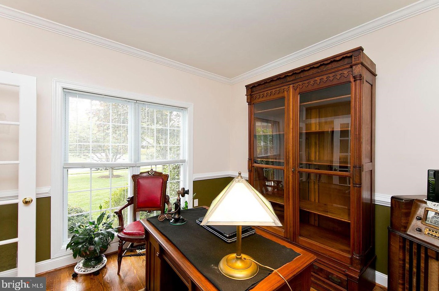 136 Darby Dr, Winchester, VA 22602-6761