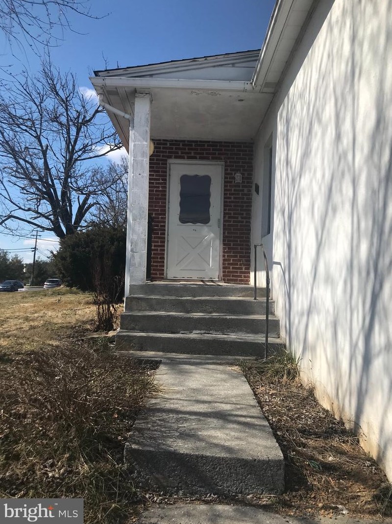 251 Valley Mill Rd, Winchester, VA 22602