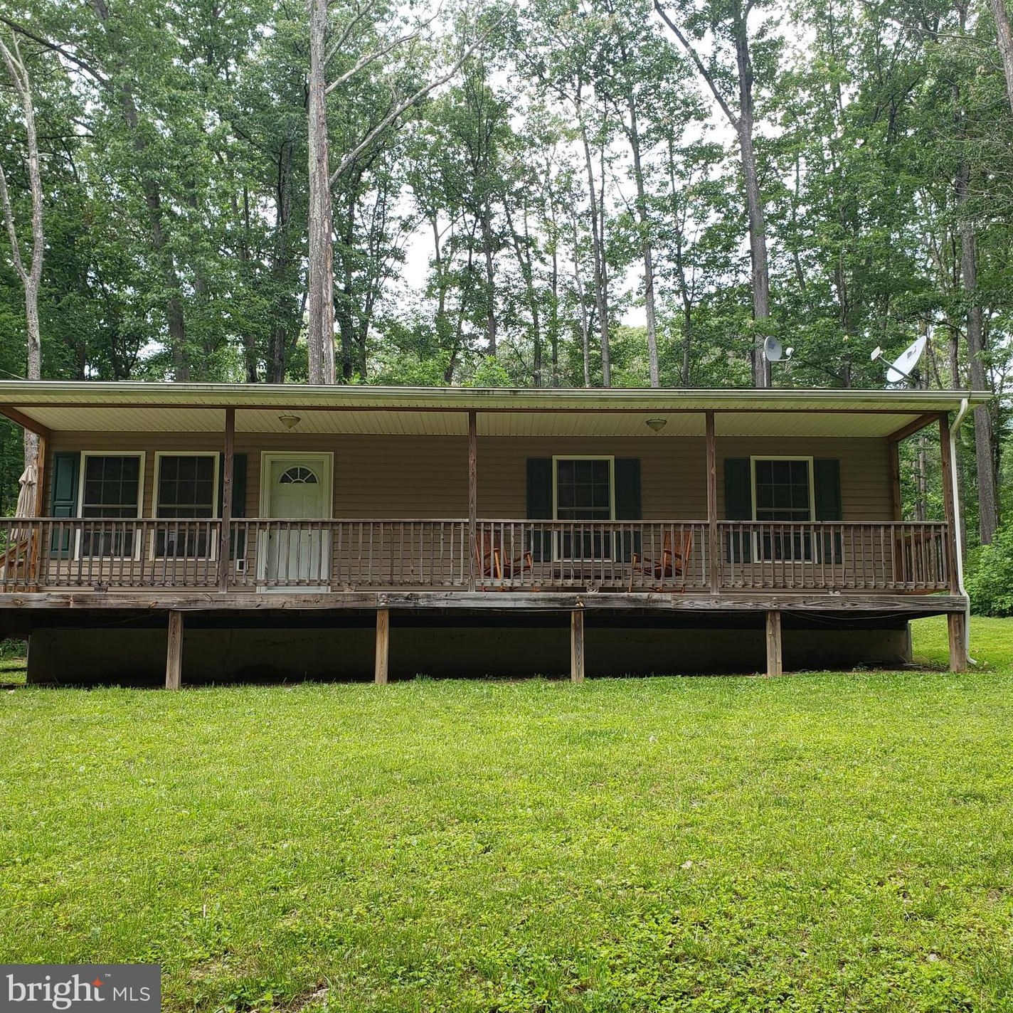 617 Crow Dr, Winchester, VA 22602-3545