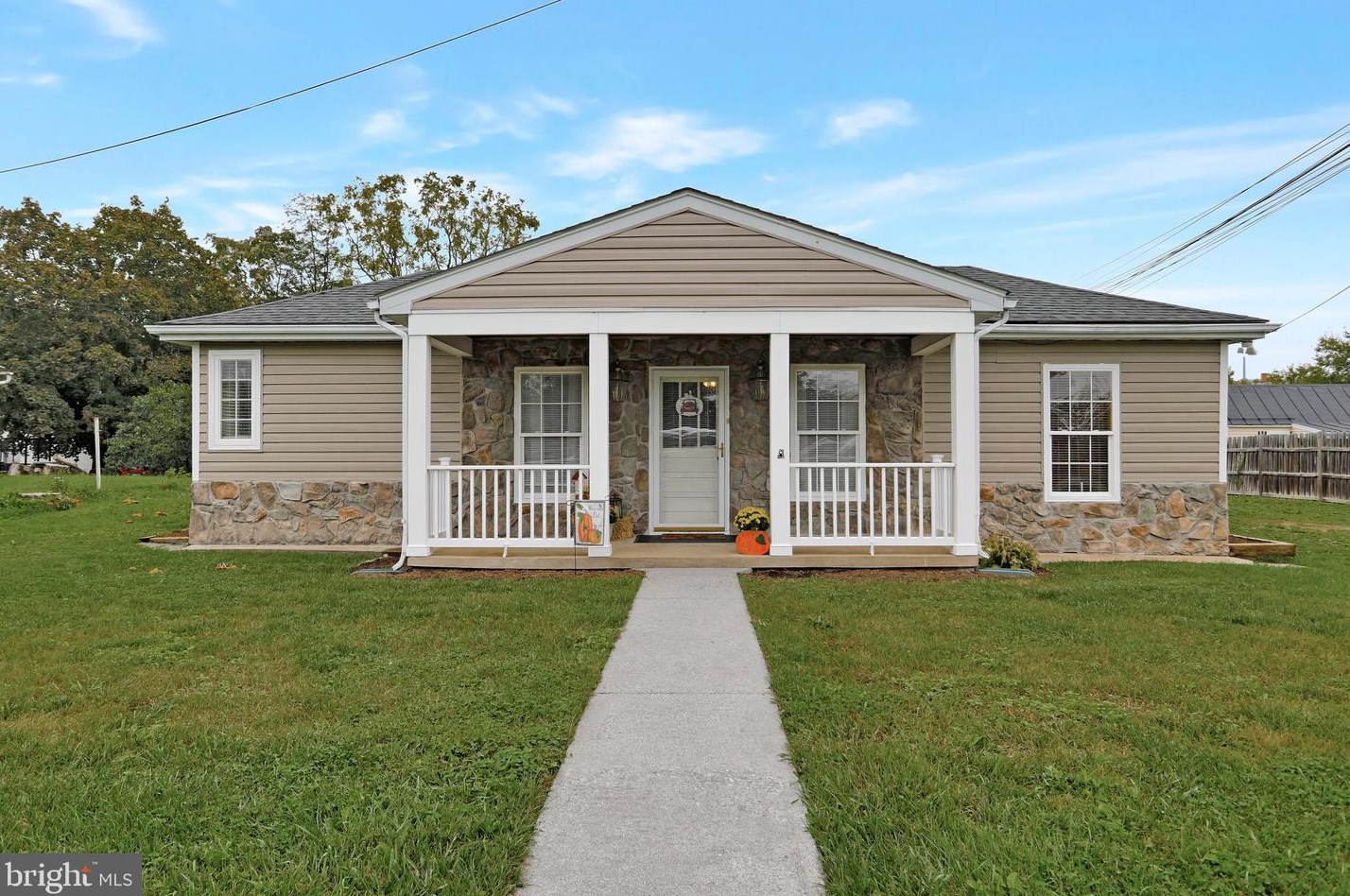 6666 Valley Pike, Middletown, VA 22645