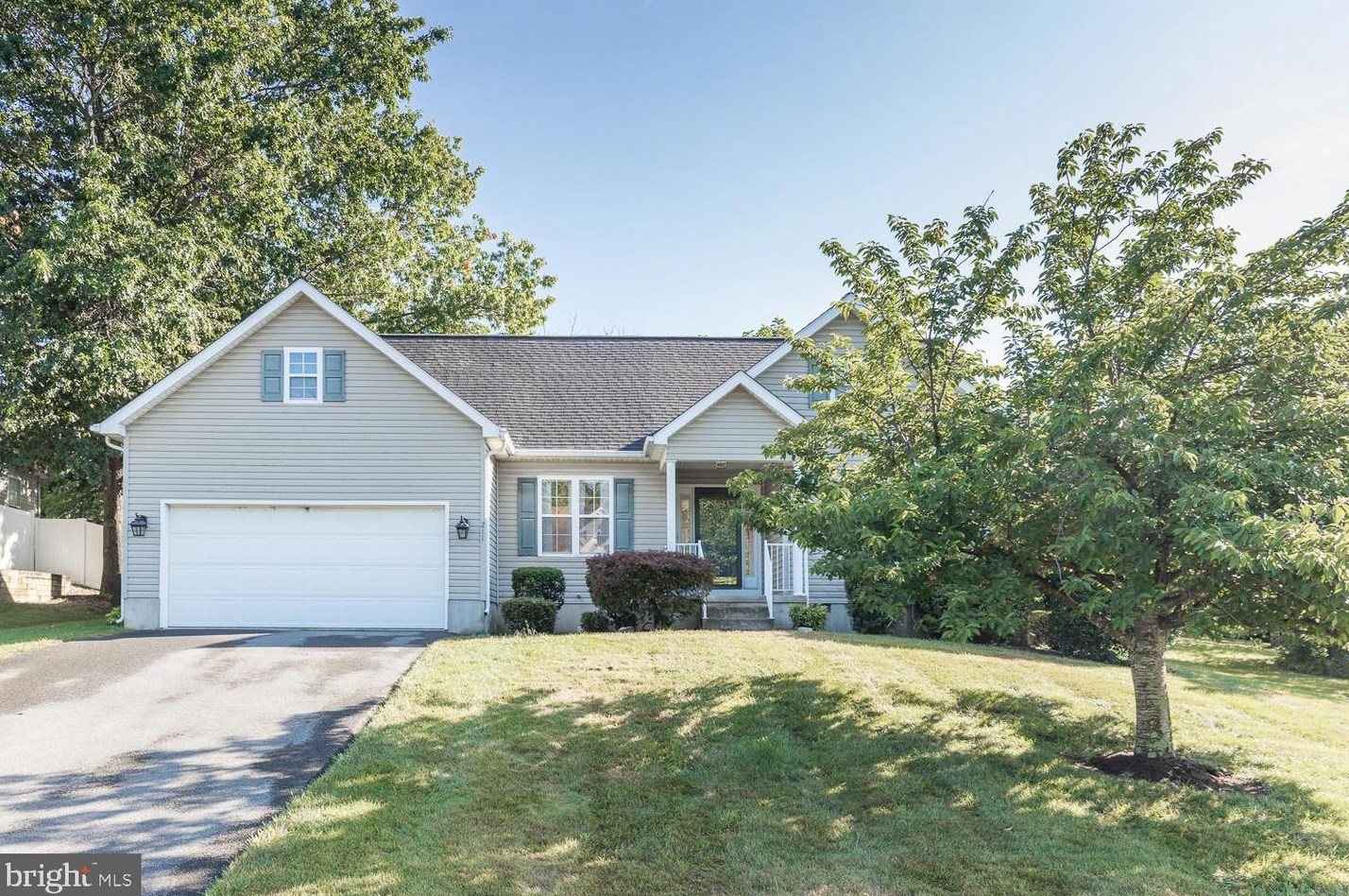 211 Bentley Ave, Winchester, VA 22602-4466