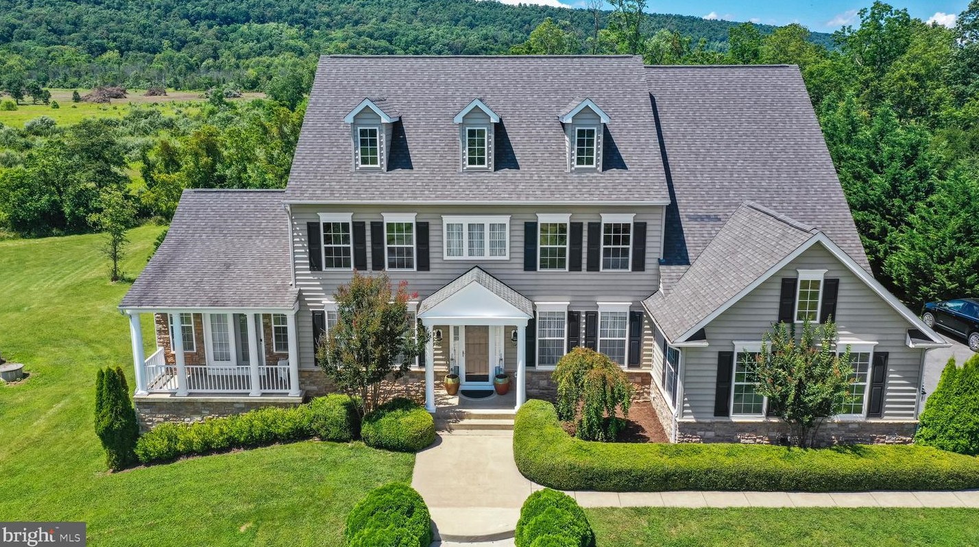 261 Spartan Ct, Winchester, VA 22603-2560