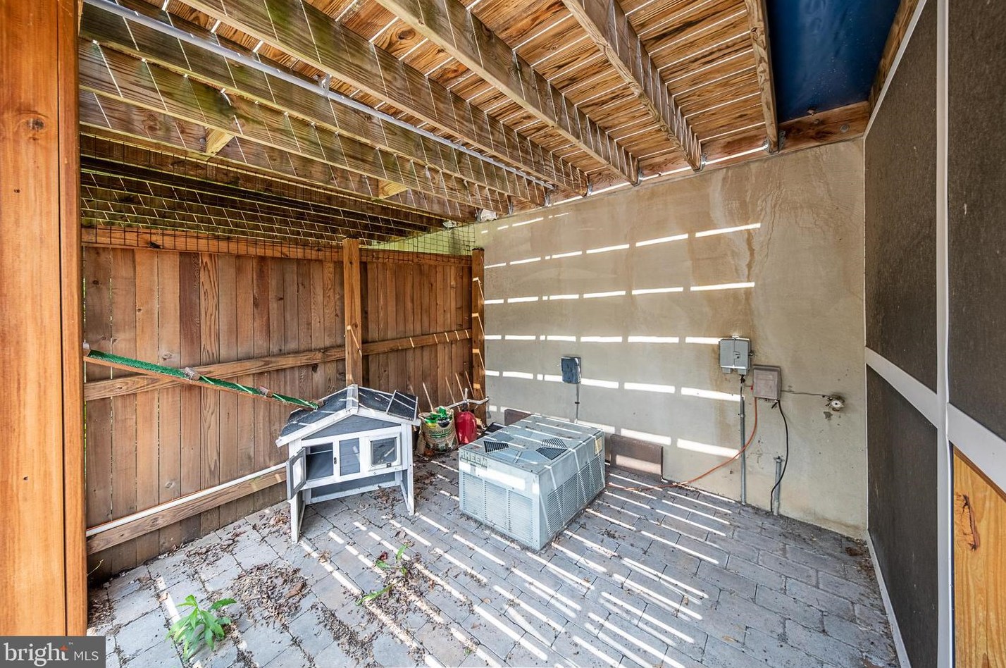 113 Waterford Ln, Winchester VA  22602-6220 exterior