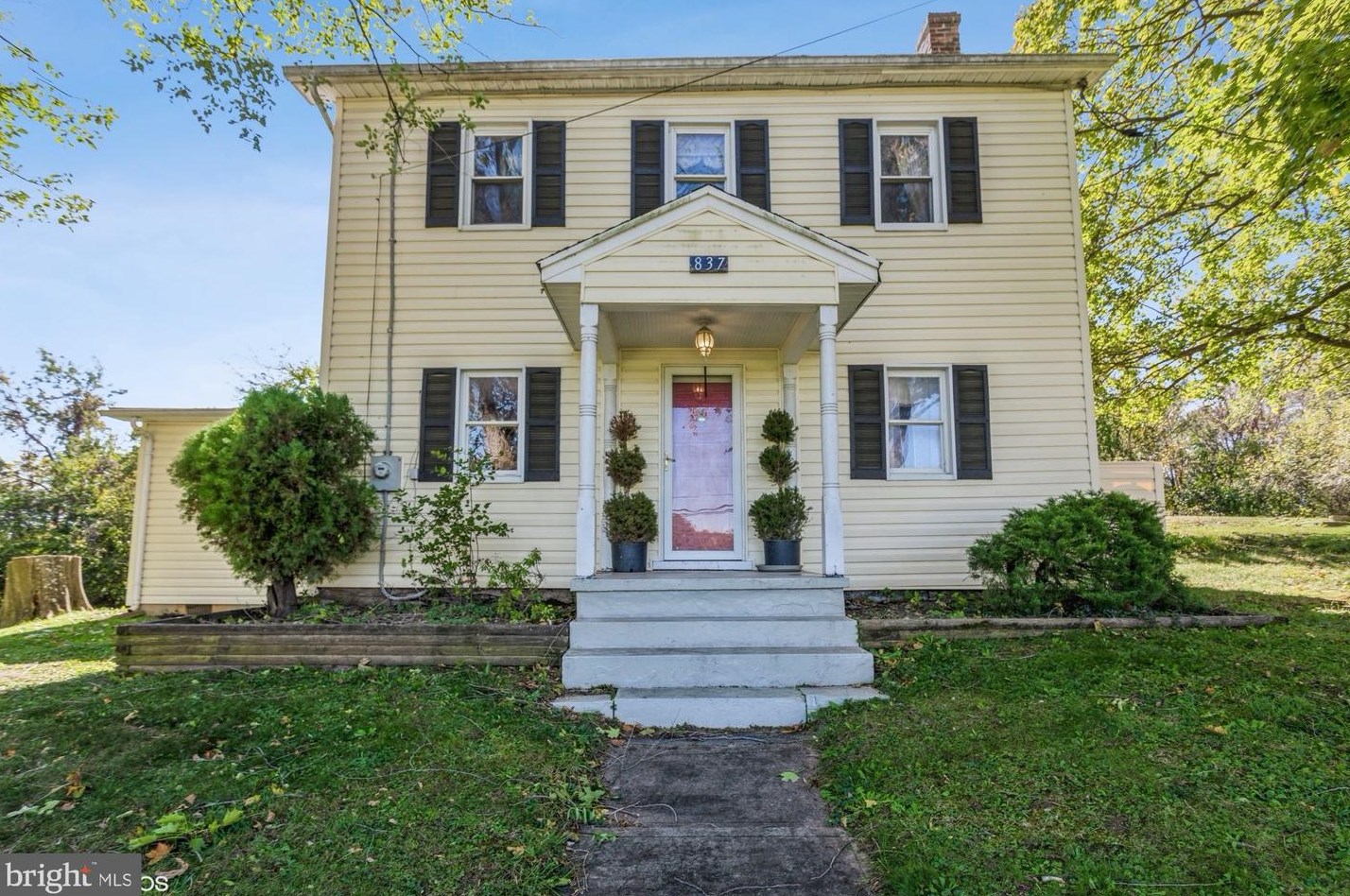 837 Marlboro Rd, Stephens City, VA 22655-5246