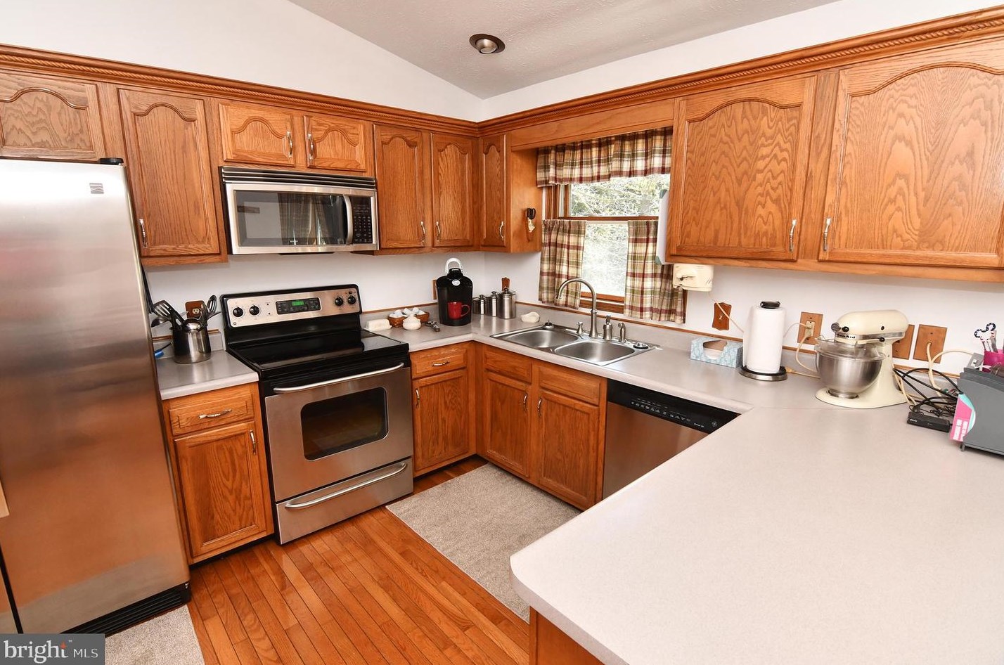 100 Fair Lawn Ct, Stephens City VA  22655-2395 exterior