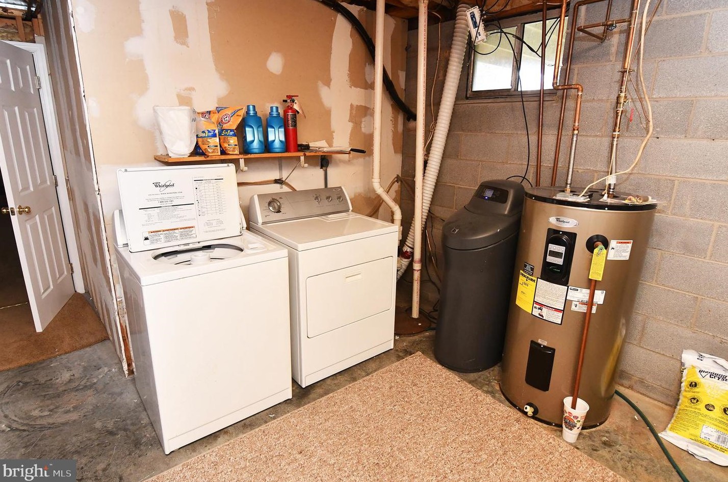 100 Fair Lawn Ct, Stephens City VA  22655-2395 exterior