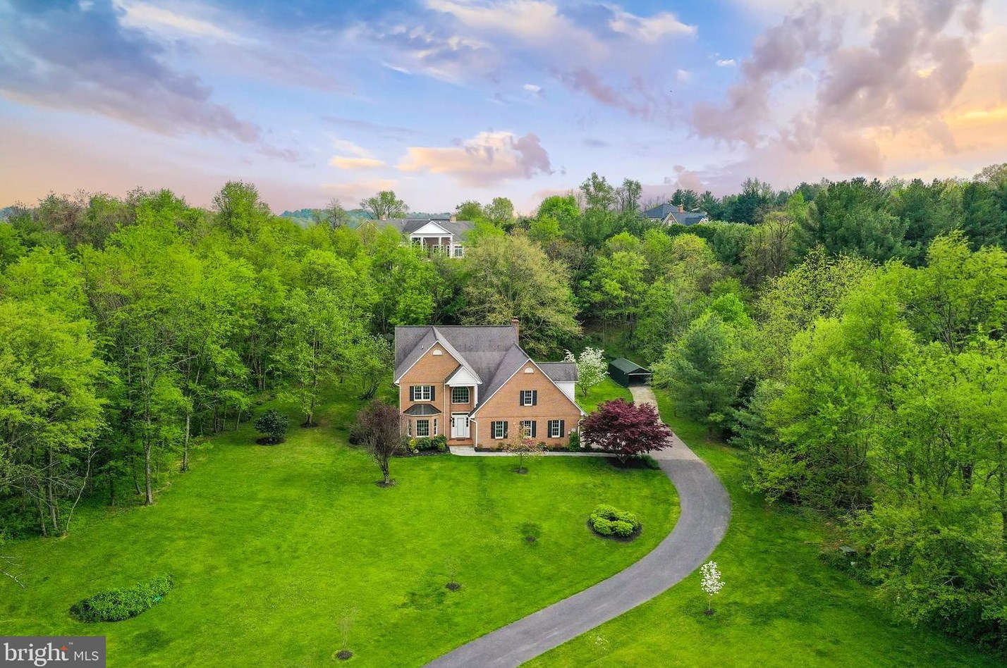 1925 Cedar Creek Grade, Winchester, VA 22602-2345