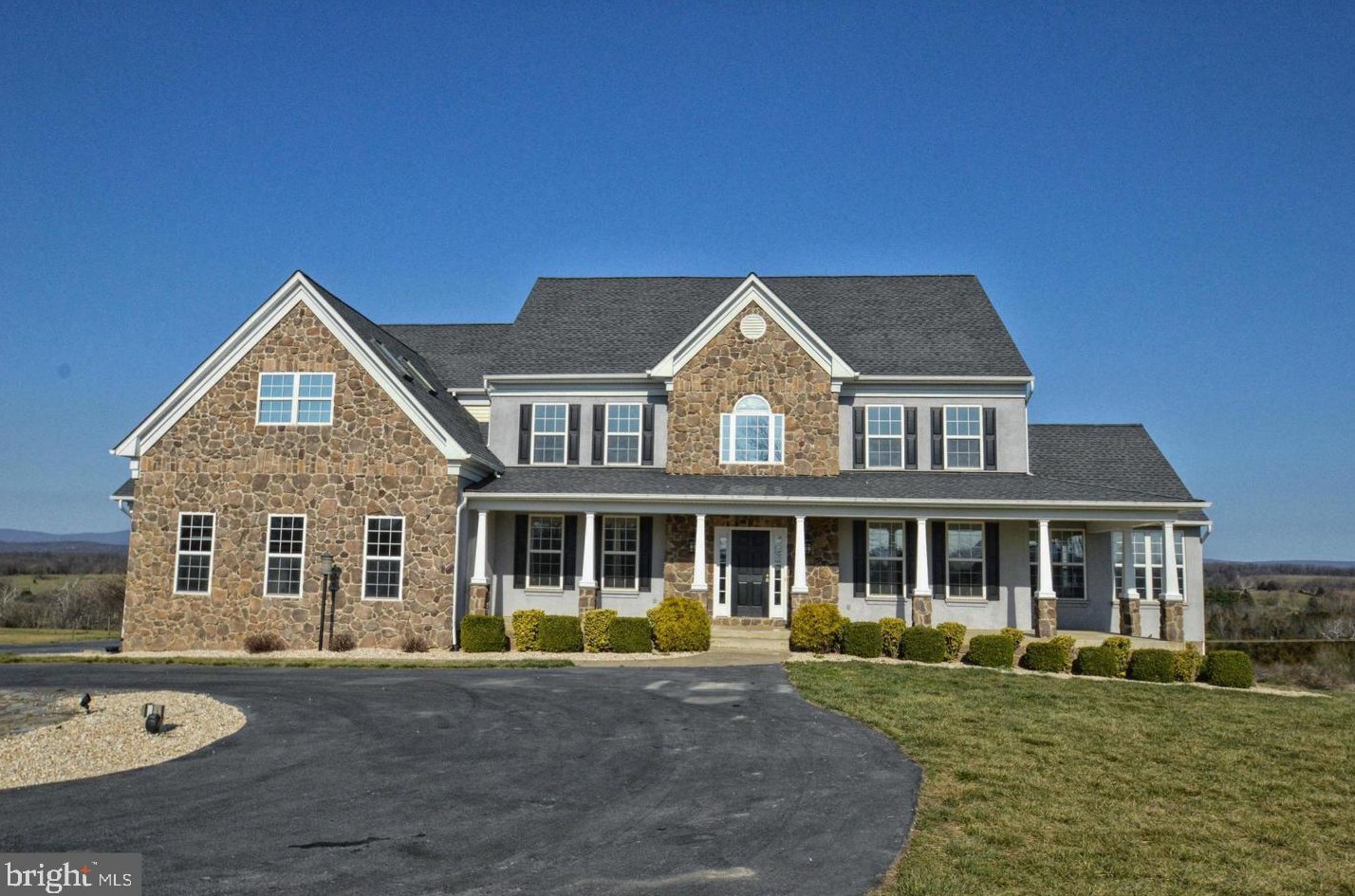 161 Newell Dr, Middletown, VA 22645