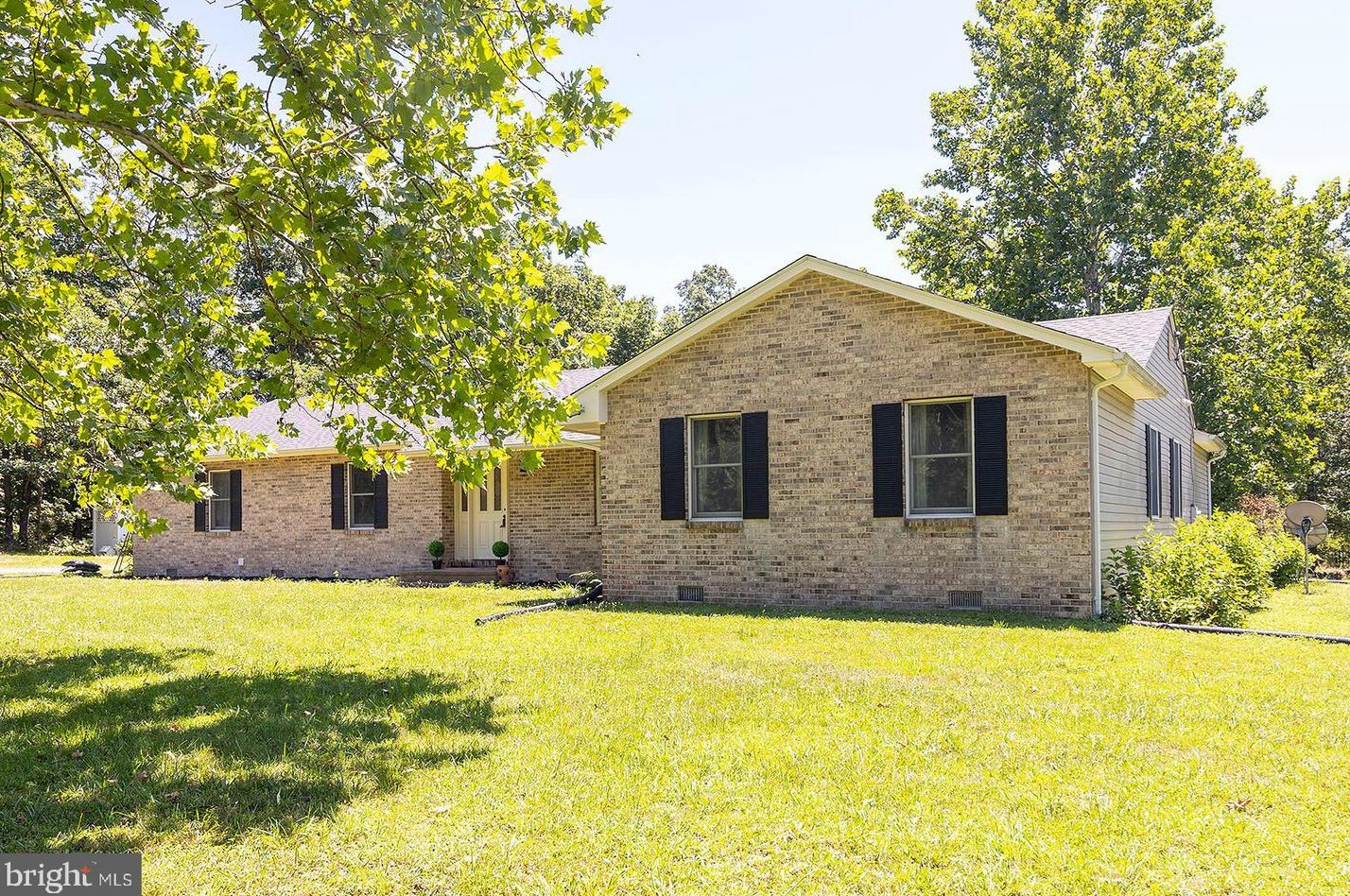 4967 Wardensville Grade, Winchester, VA 22602-3368