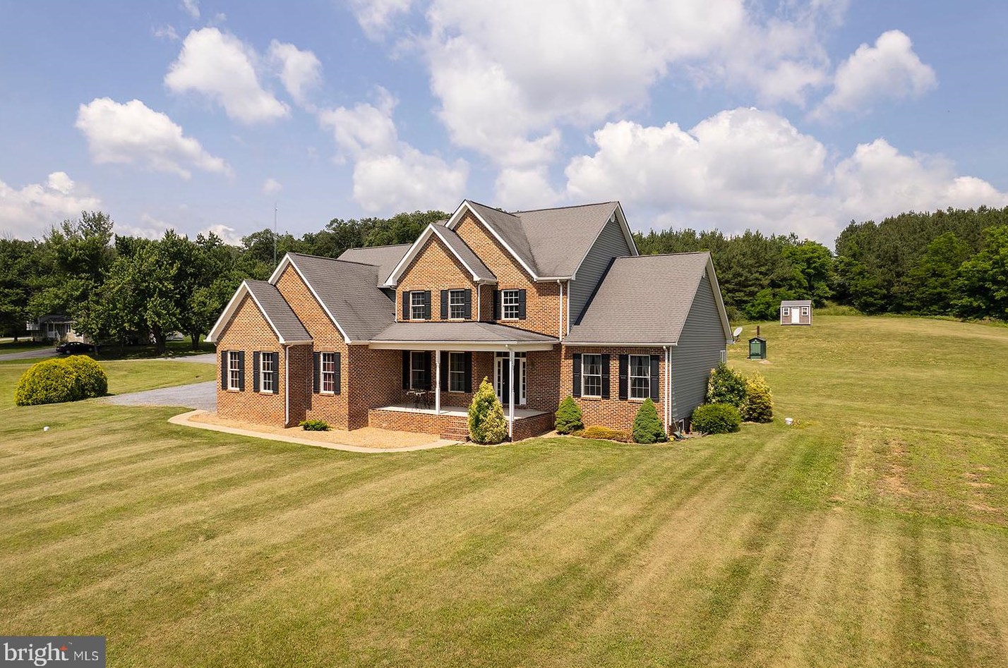 102 Greenway Ct, Winchester, VA 22602-3073