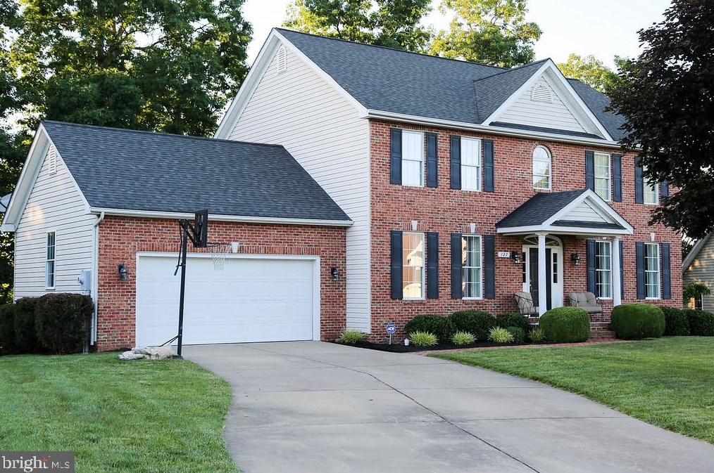 127 Laredo Ct, Stephens City, VA 22655-4836