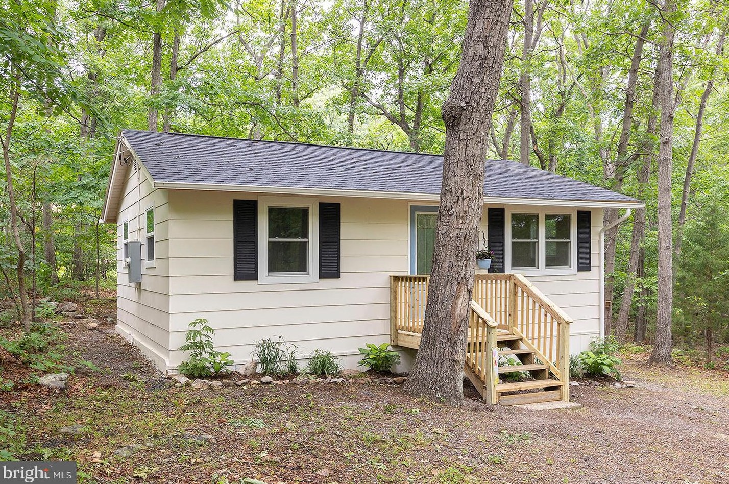 610 Puma Trail, Winchester, VA 22602