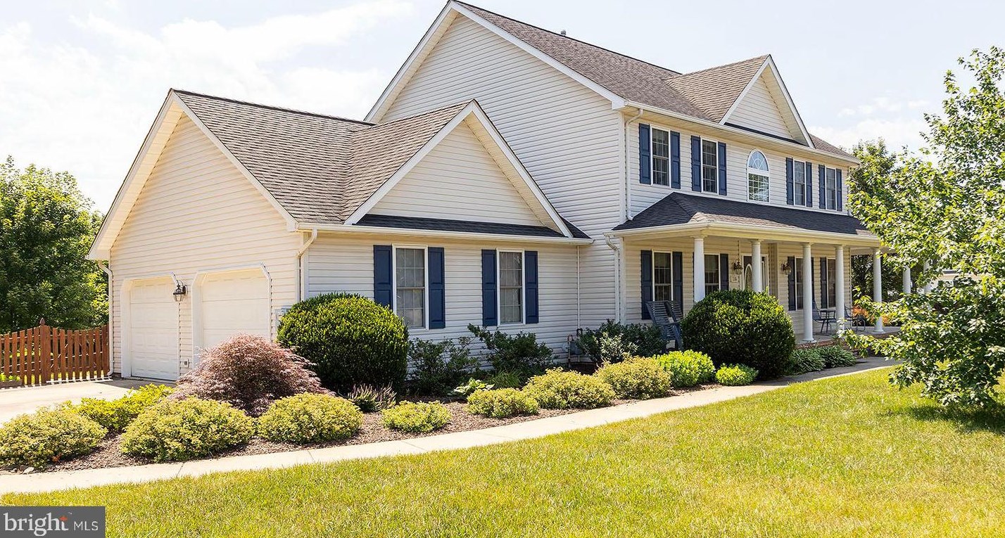 116 Maverick Ct, Stephens City, VA 22655