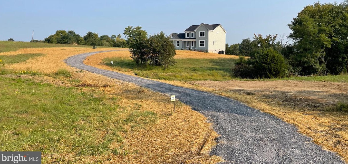 921 Redbud Rd, Winchester, VA 22603-4756