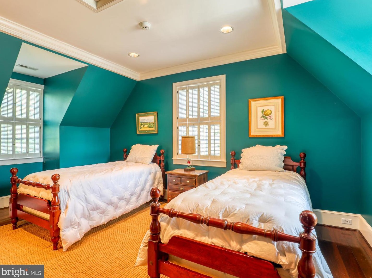 261 Merrifield Ln, Winchester VA 22602-2305 exterior