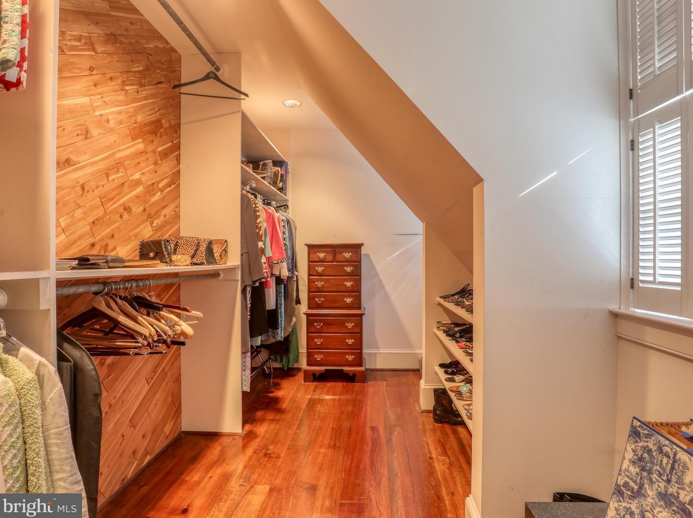 261 Merrifield Ln, Winchester VA 22602-2305 exterior