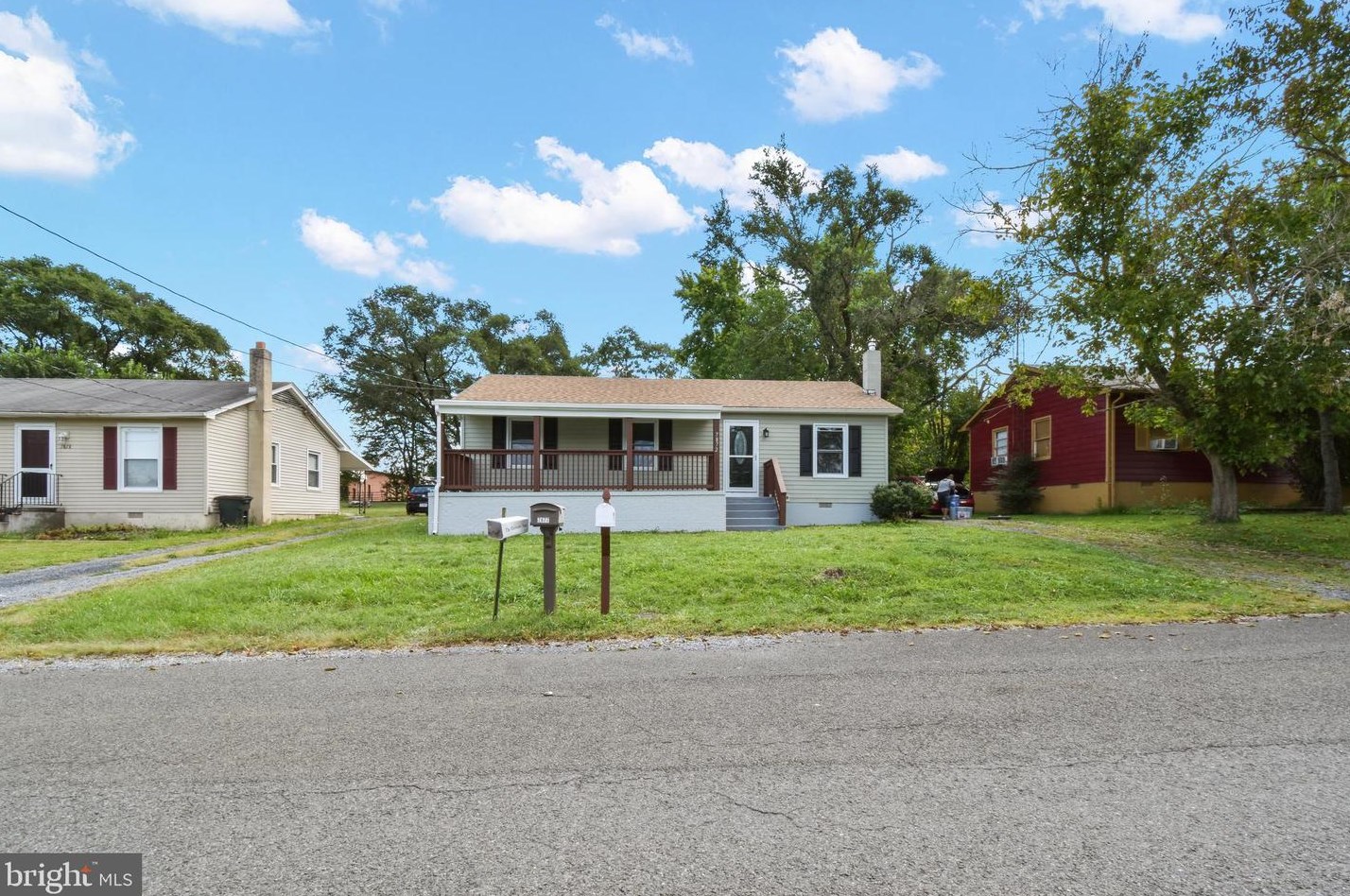 7872 Senseney Ave, Middletown, VA 22645-9508
