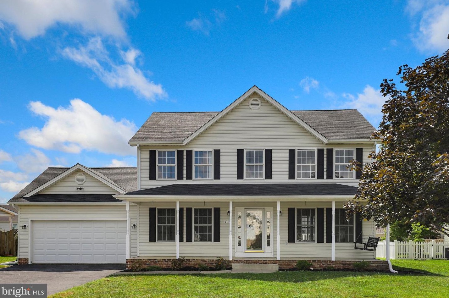 108 Barkwood Dr, Stephens City, VA 22655-2991