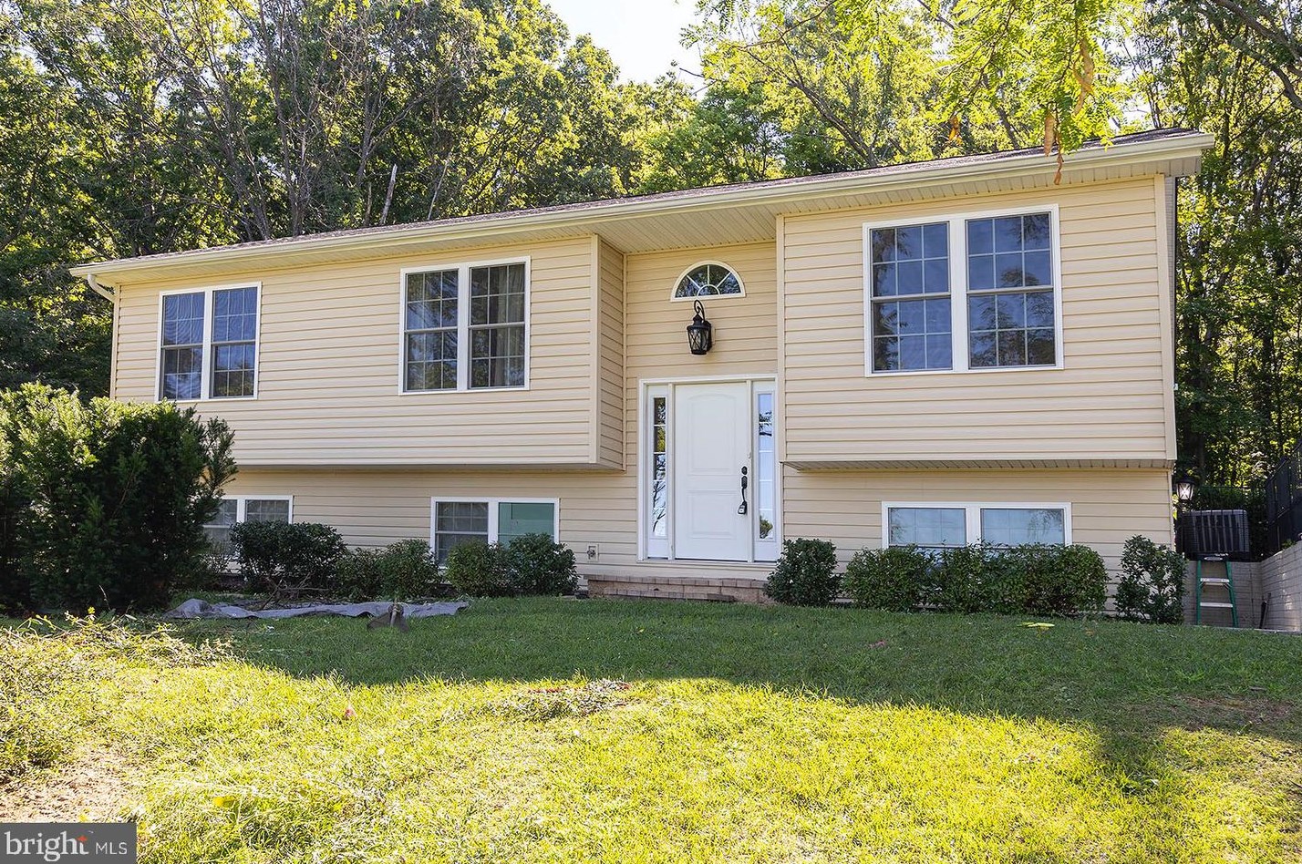 332 Cedar Grove Rd, Winchester, VA 22603-3105