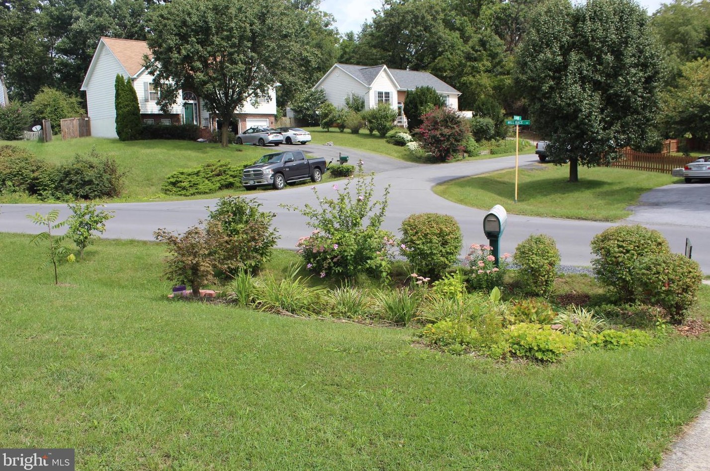 131 Mill Race Dr, Winchester, VA 22602